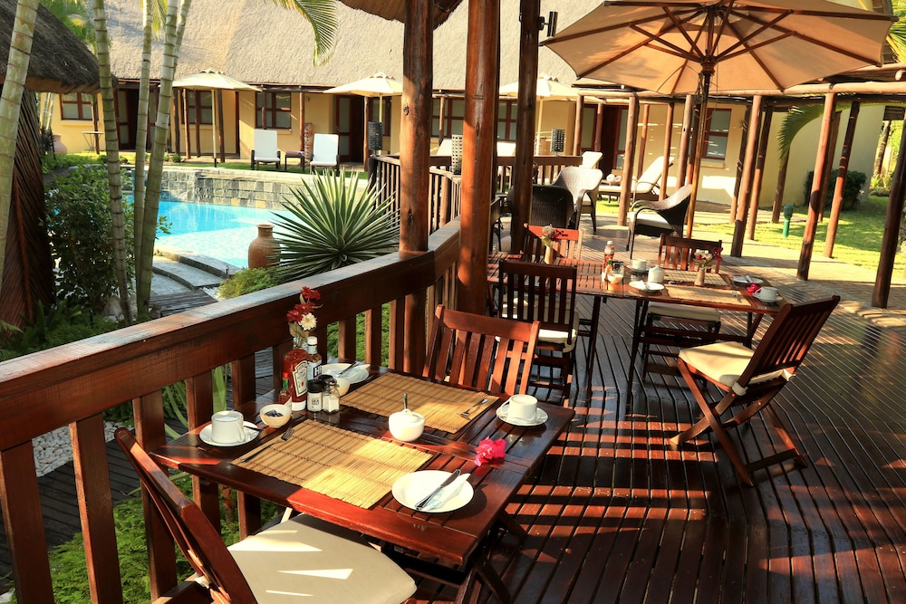 La Lechere Guest House 35/50