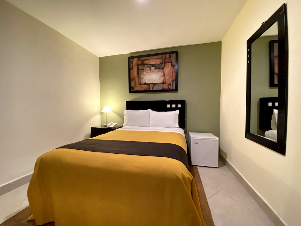 Hotel Escala Puebla Centro 14/50
