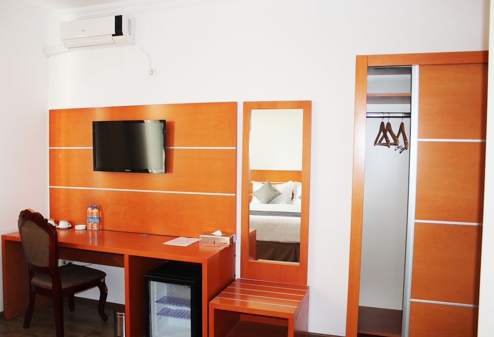 Dormitory Hualing Tbilisi Hotel 15/20
