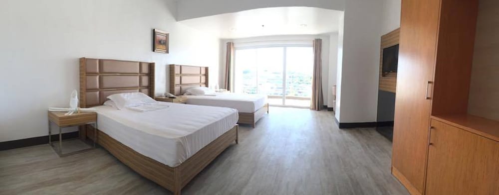 Jeamco Royal Hotel - Palawan 11/58