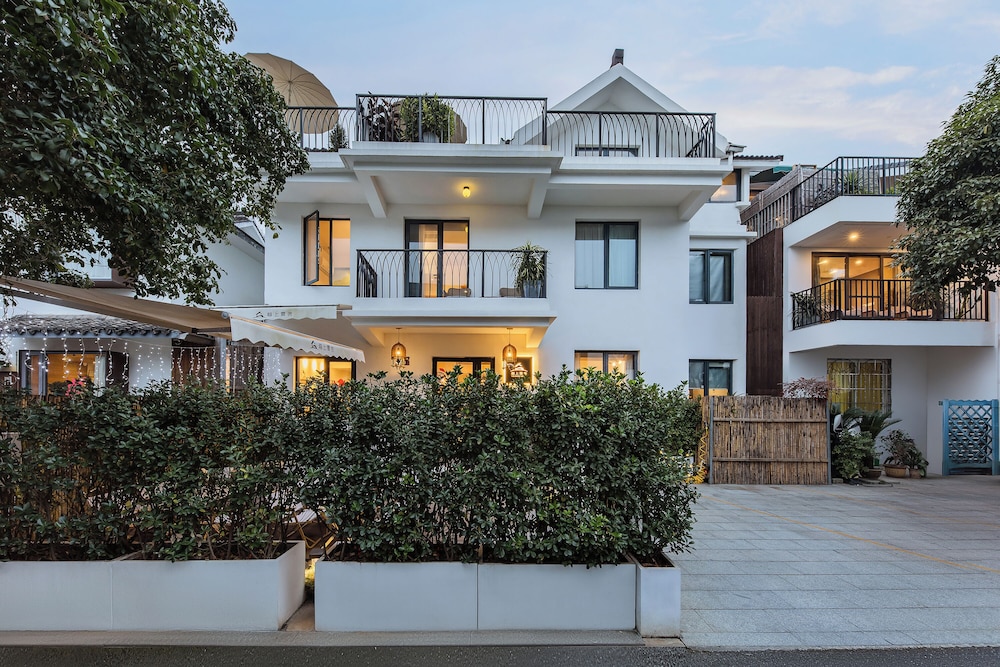 Yueshang Yunshe Boutique Hotel 3/71