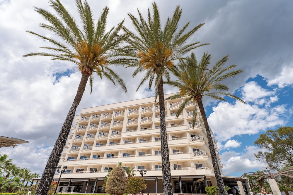 Cala Millor Garden Hotel - Adults Only 3/64
