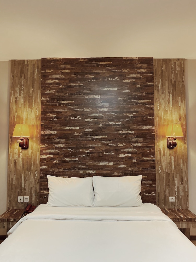 Paradise Hotel Tarakan 31/65