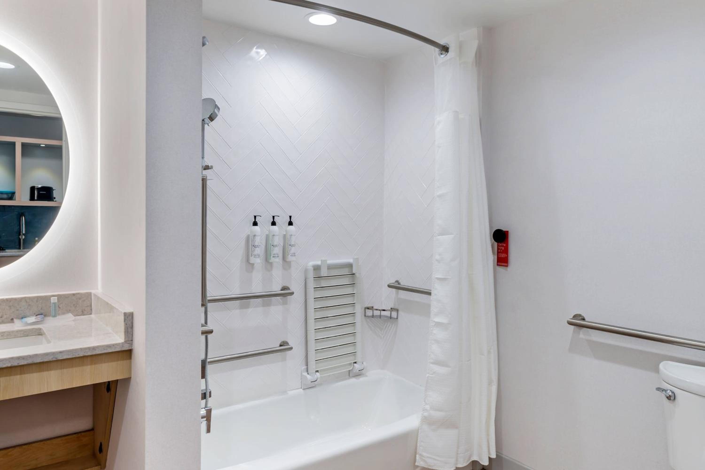 TownePlace Suites by Marriott Richmond Colonial Heights 61/63