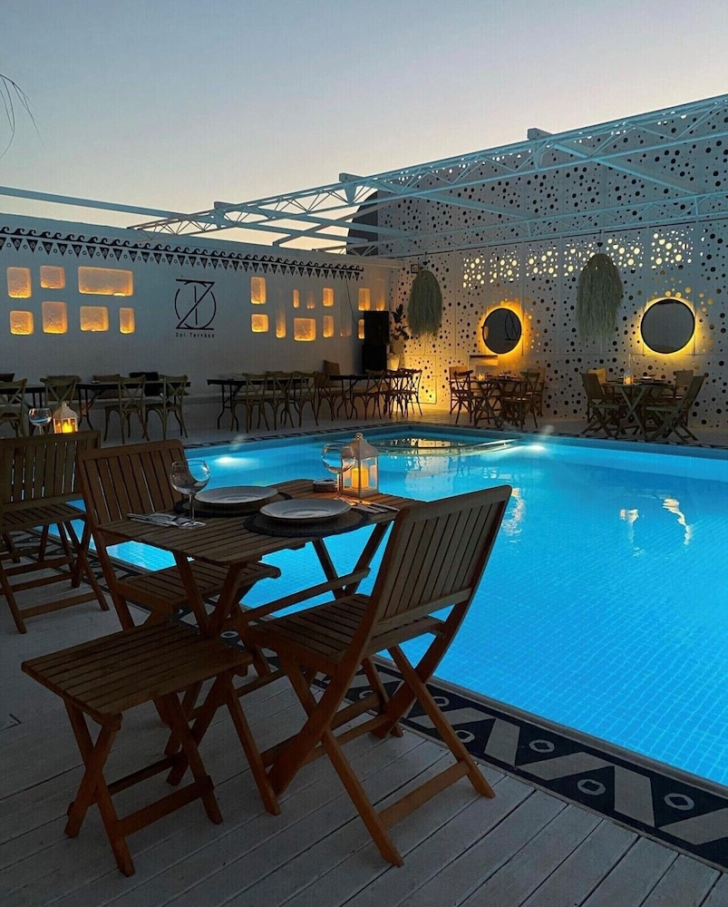 Volley Hotel Izmir 35/63