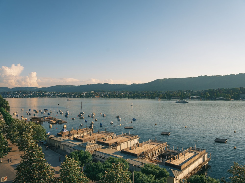 AMERON Zurich Bellerive Au Lac 44/50