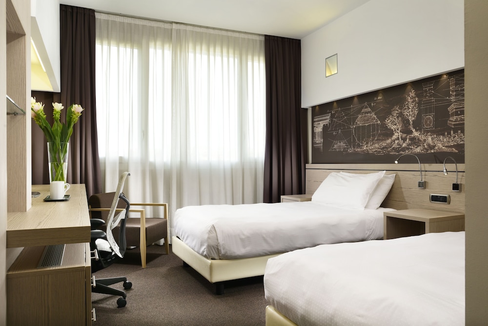 Unahotels Bologna San Lazzaro 16/64