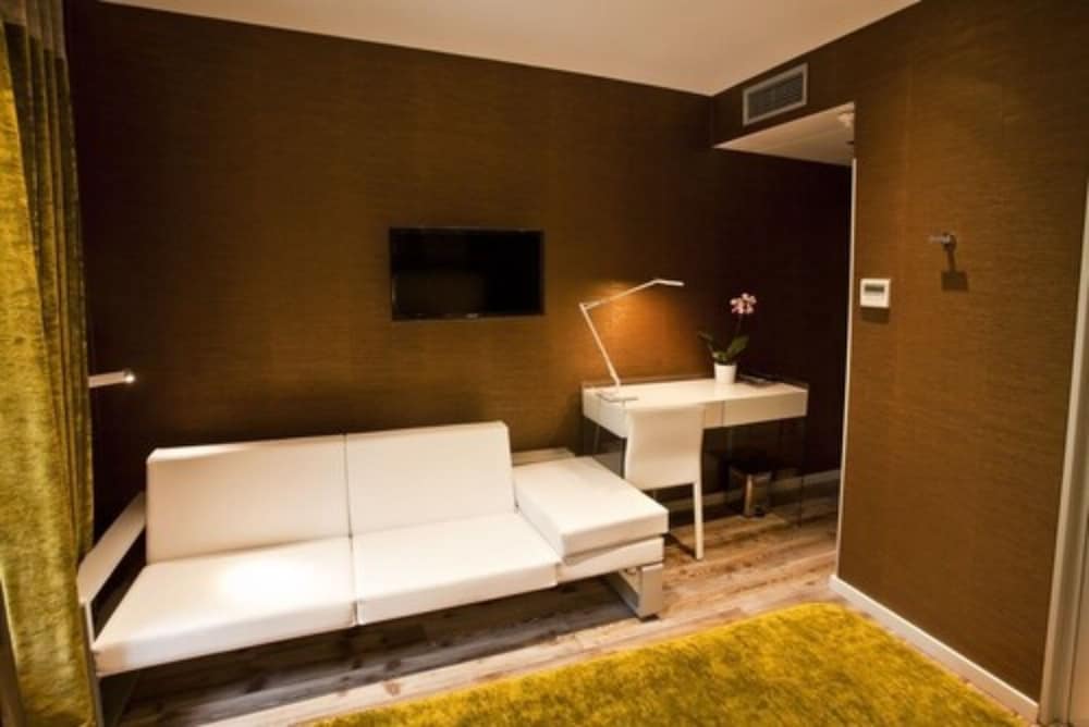 Hotel des Arceaux Montpellier 16/48