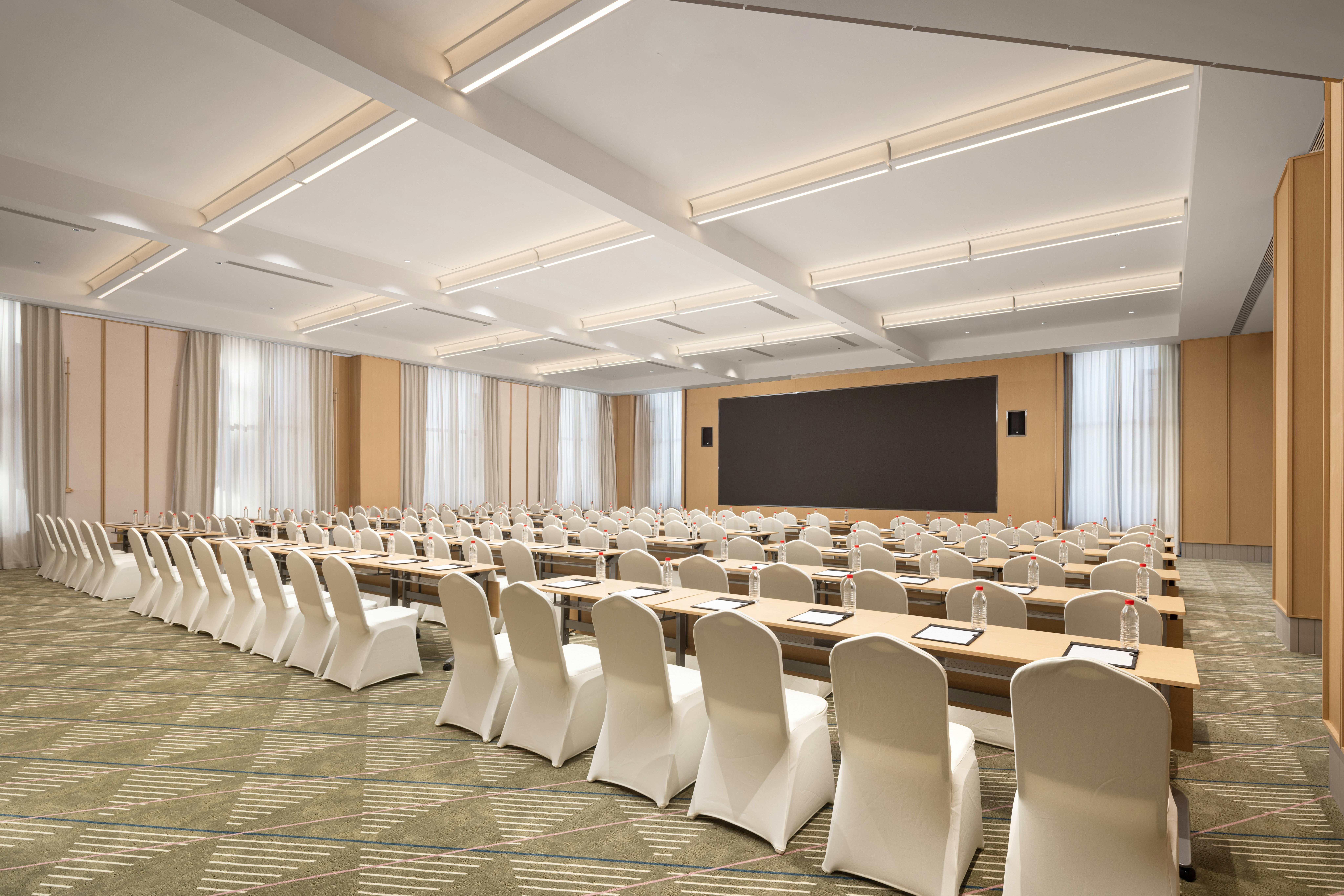 Hilton Garden Inn Songyuan Ningjiang 32/35