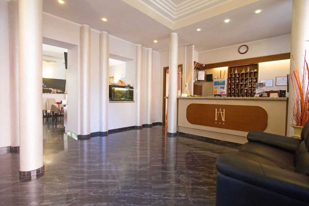 Hotel Adriano 7/33