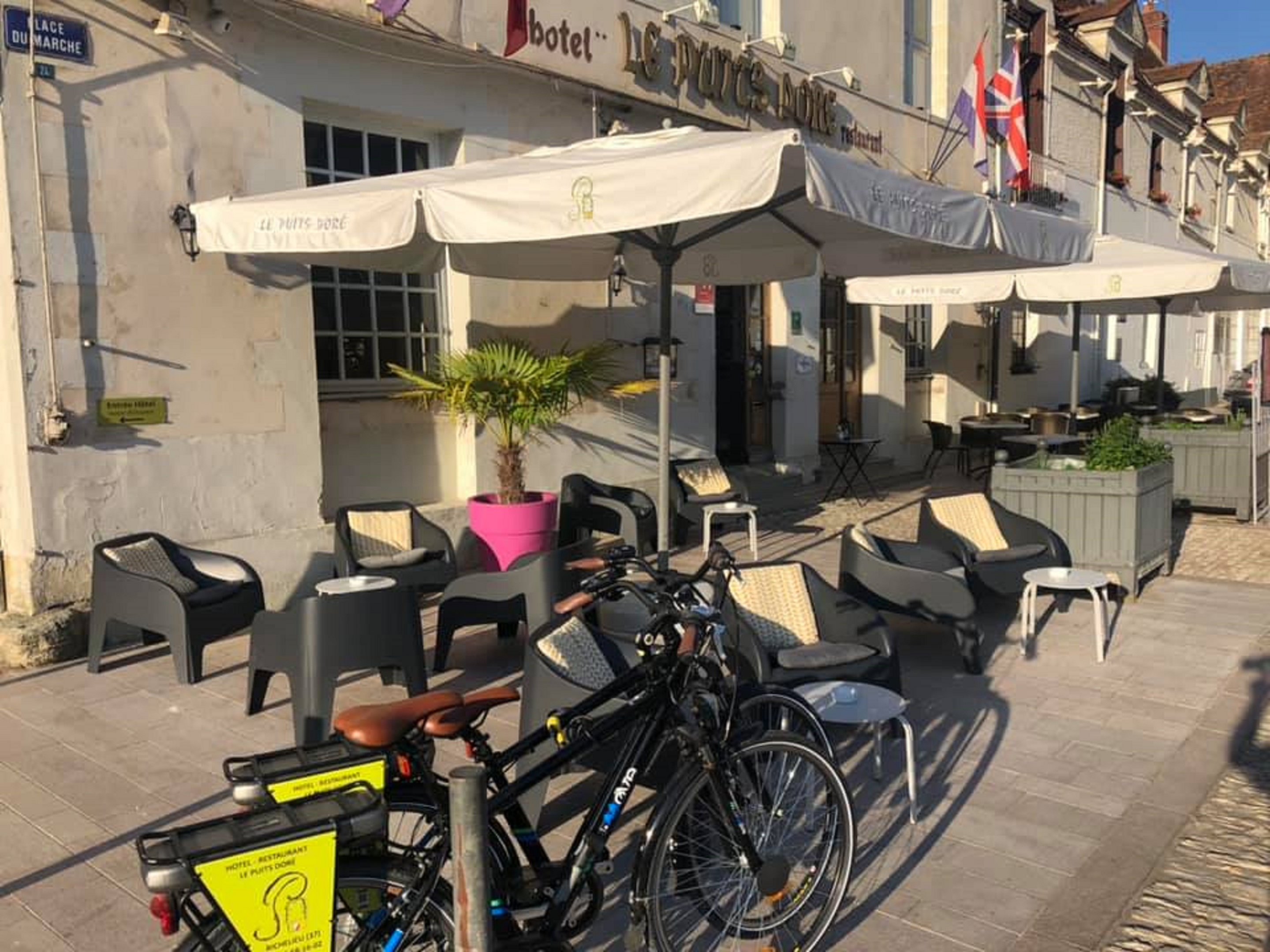 Logis Hotel Le Puits Dore 30/50