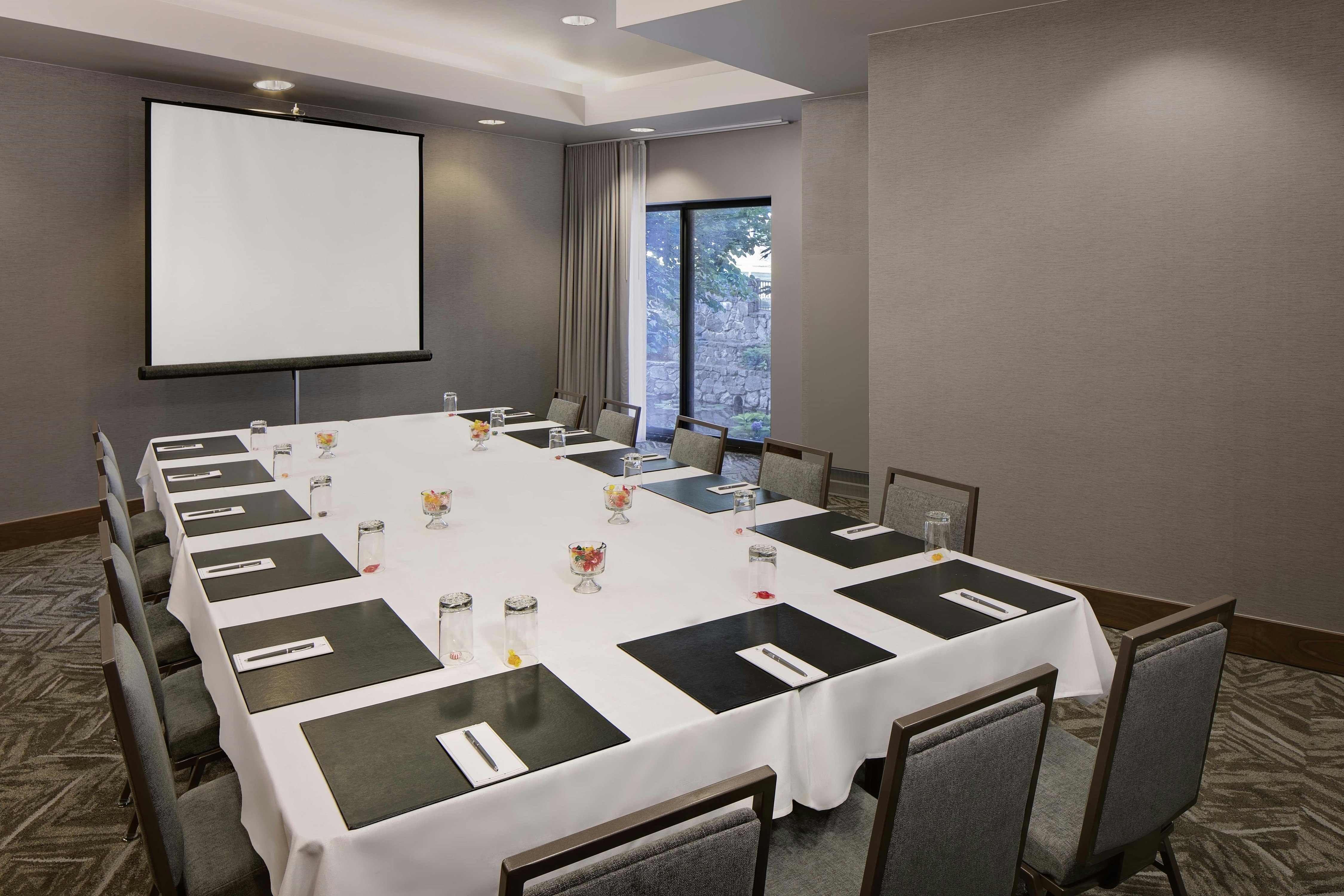 Embassy Suites by Hilton Boston Marlborough 46/57