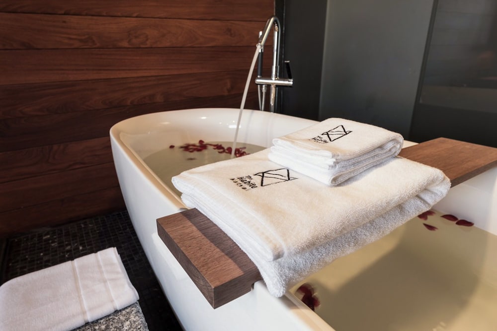 The Habita Hatyai 35/49
