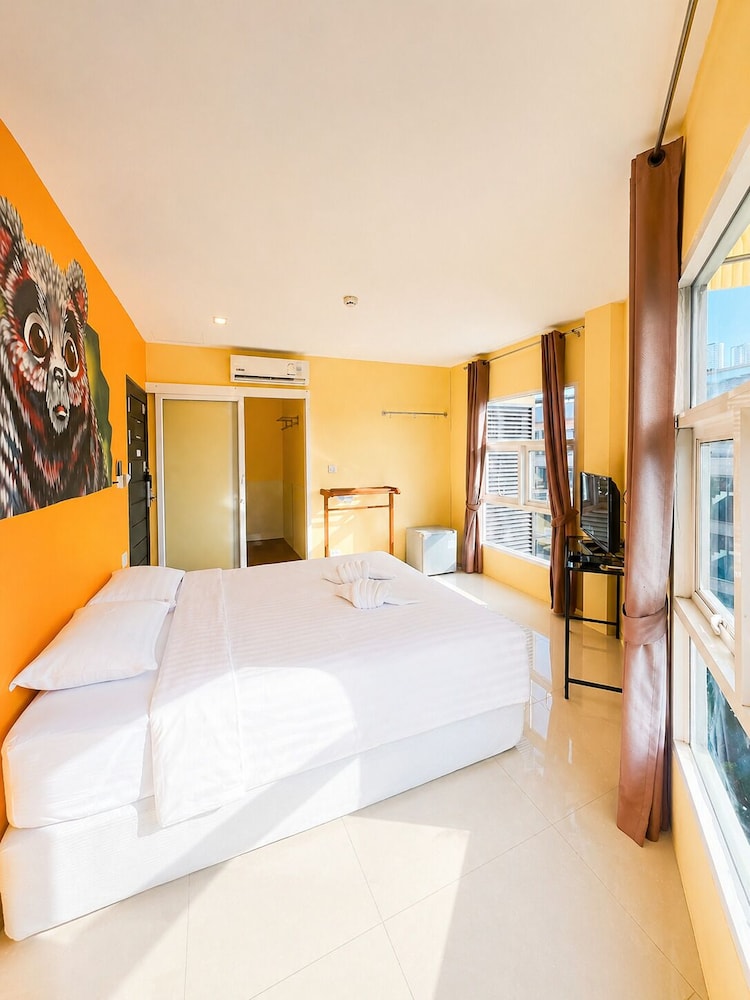 AU BON HOSTEL 32/58