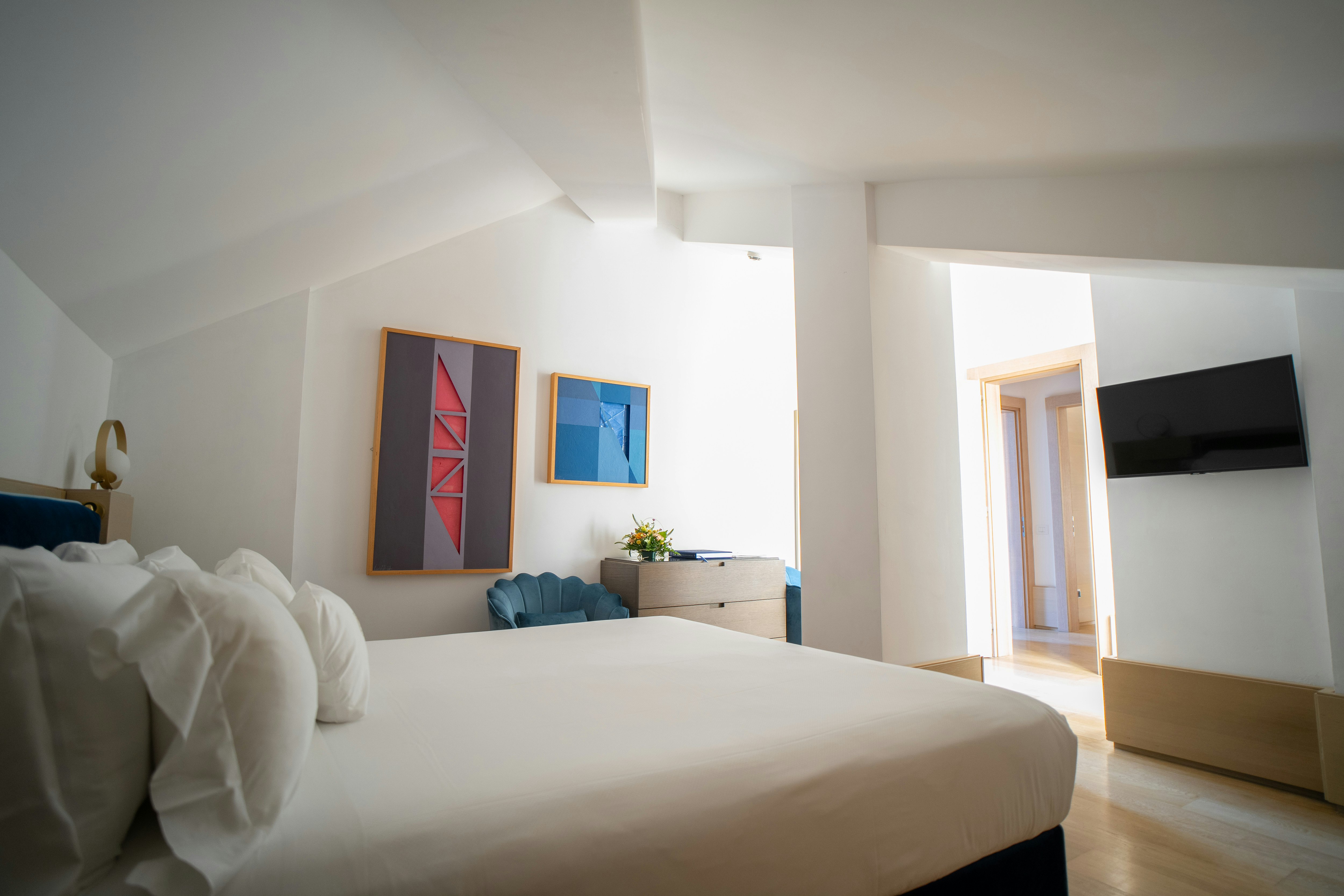 2 Bedrooms, Sea, Suite