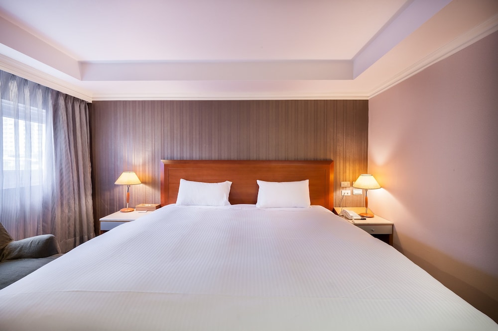 Ferrary Hotel 18/50