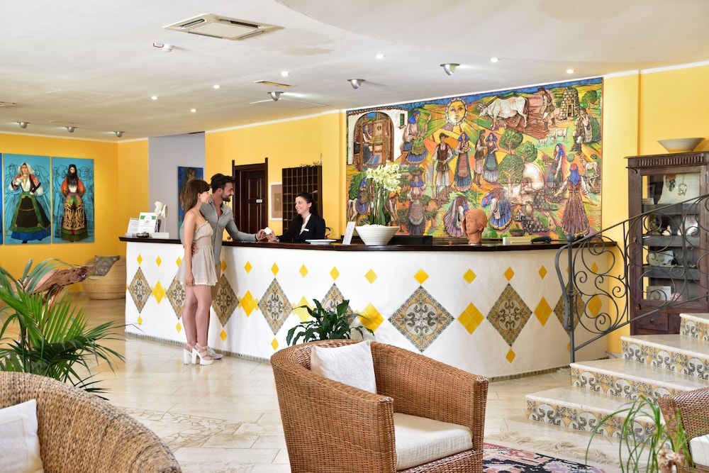 Lobby at Hotel Orlando Sardegna, VILLAGRANDE STRISAILI
