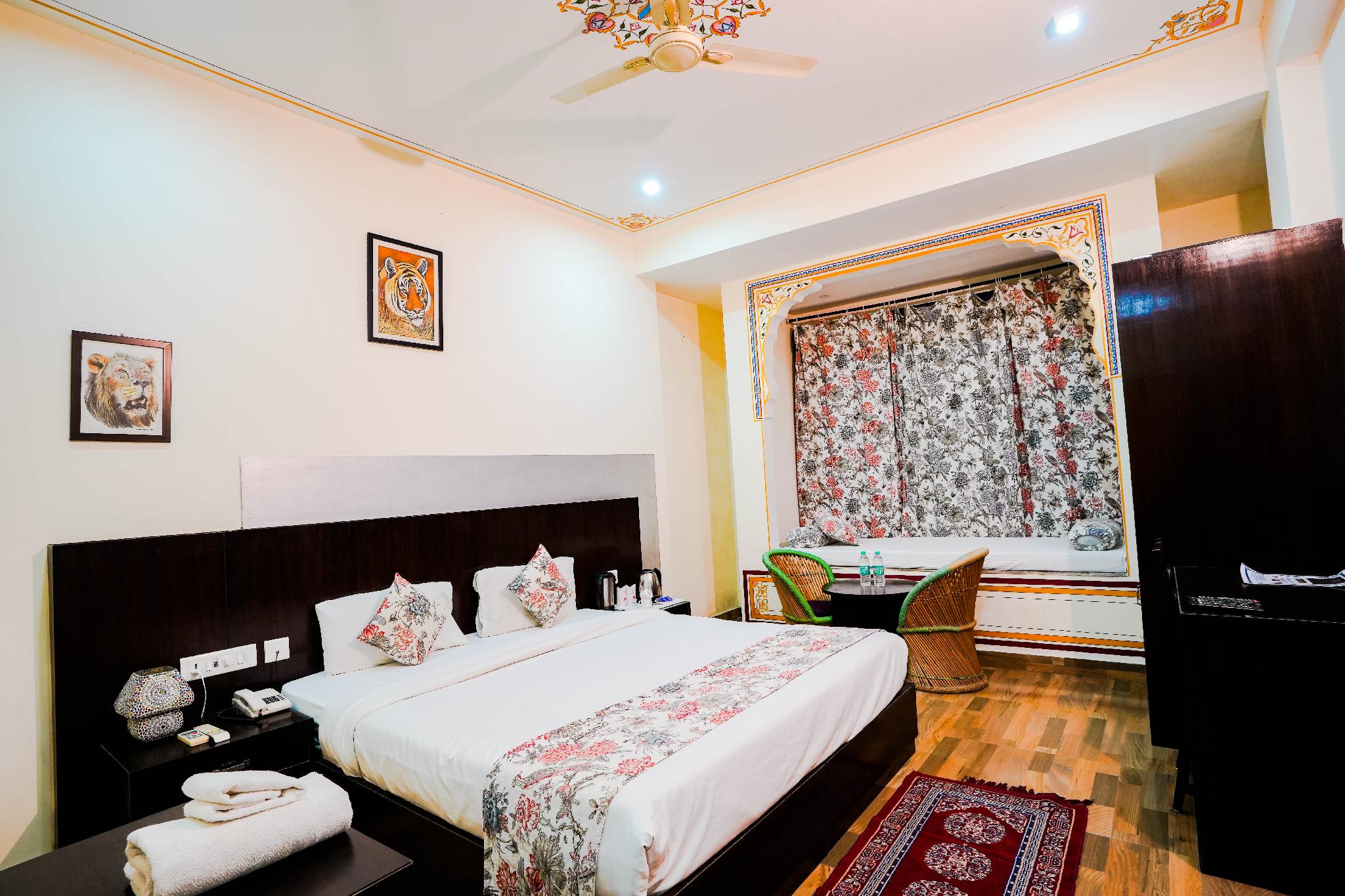 Heritage, Deluxe, Double Bed