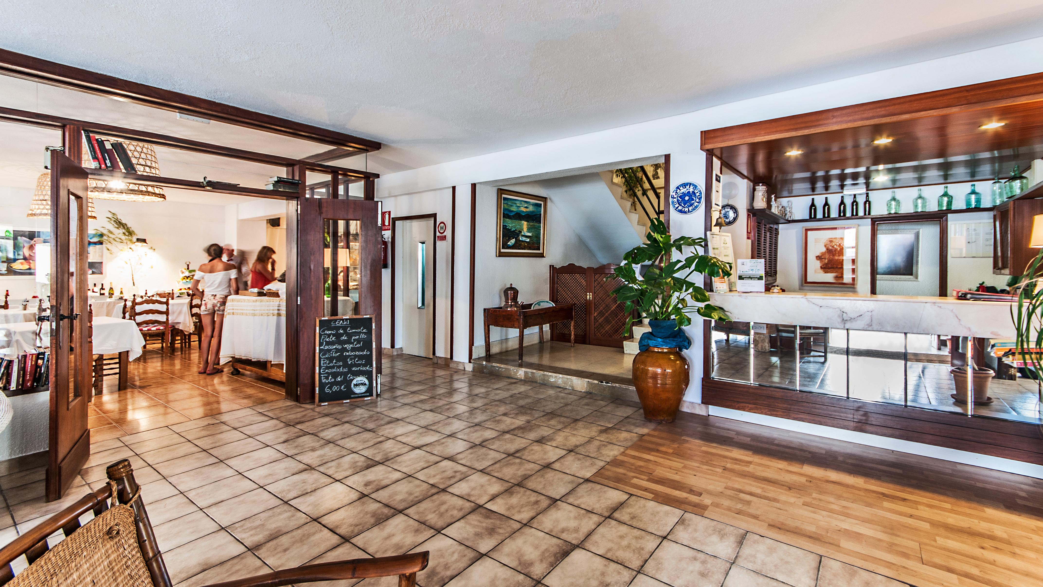 Galaxia Boutique Hotel 3/28