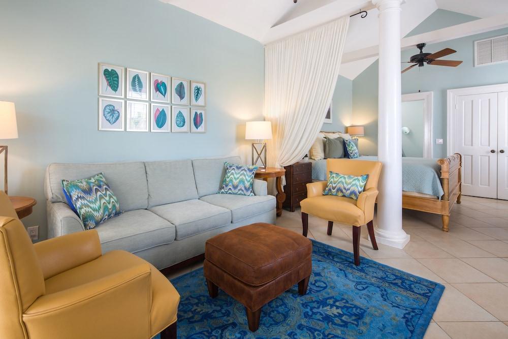 Marquesa Hotel 30/50