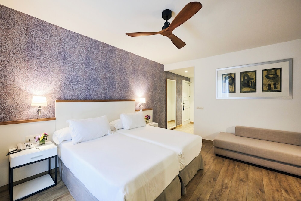 H10 Raco Del Pi Hotel 32/62