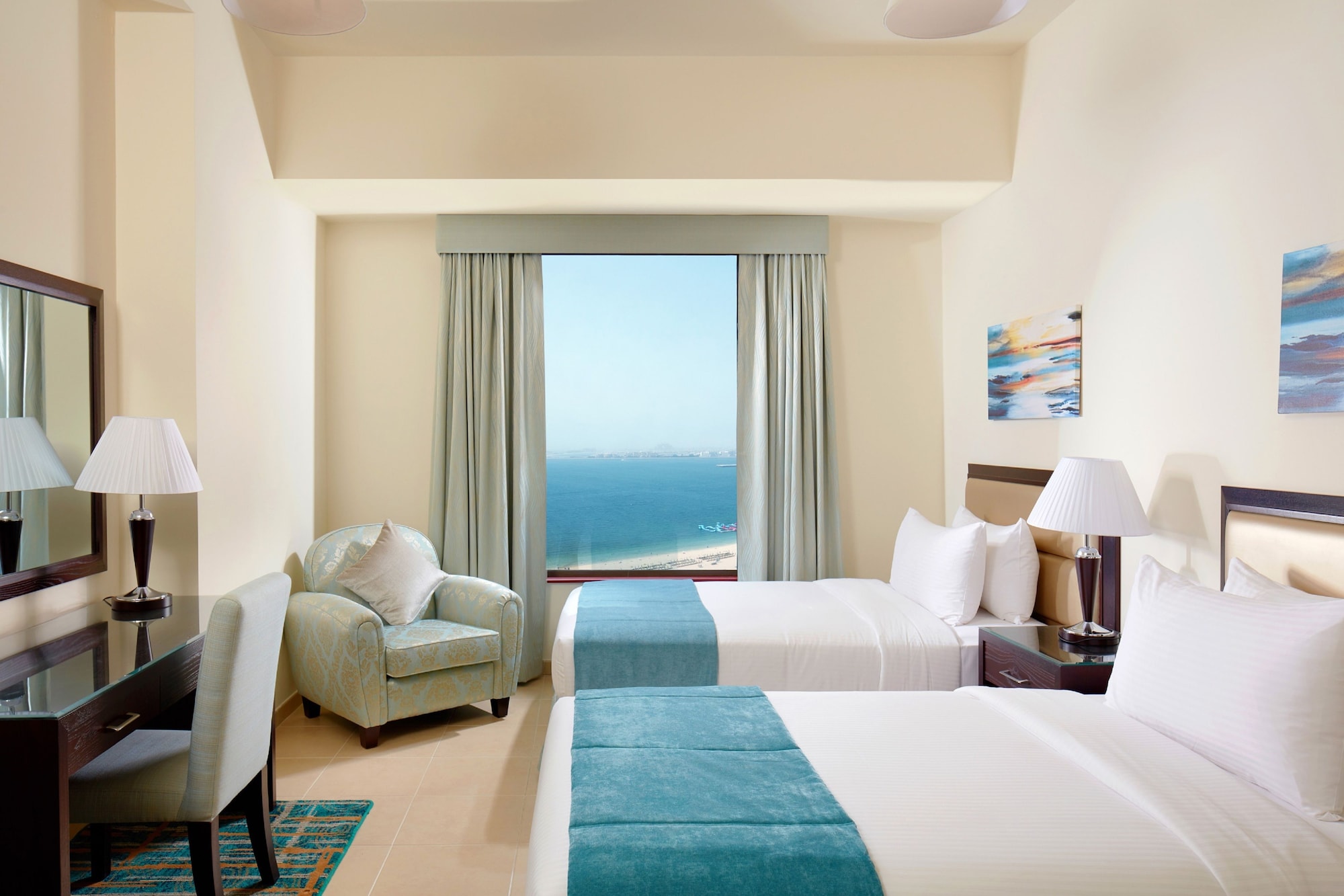 Two Bedroom Apartment Sea  View