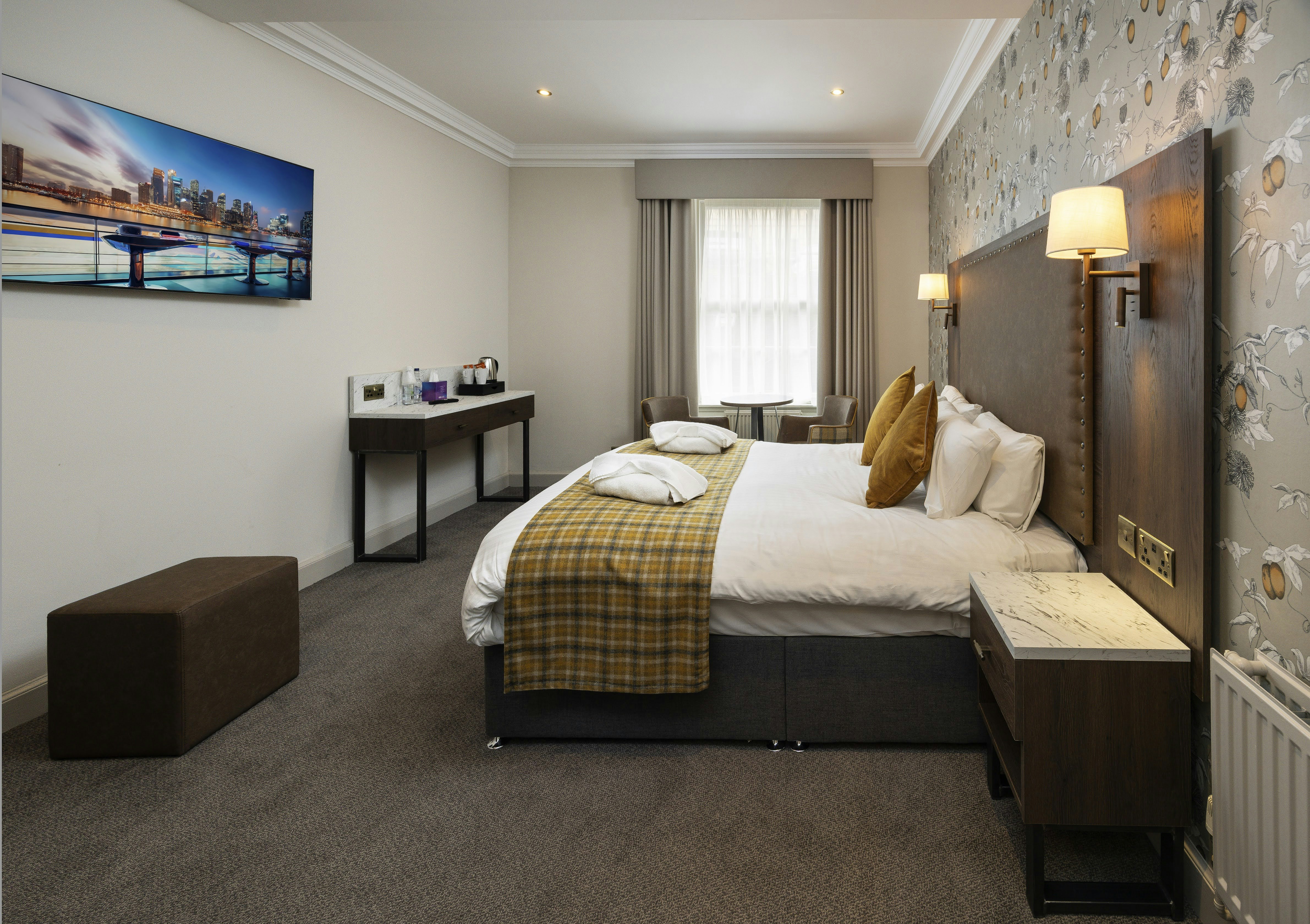 Albany Hotel Edinburgh 11/23