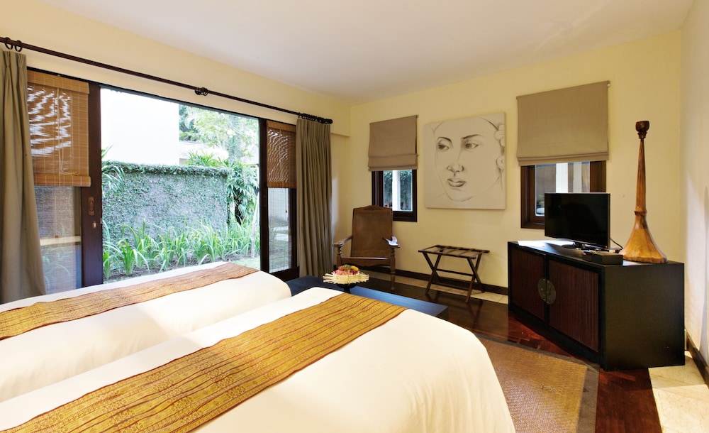 2 BEDROOMS, VILLA, PRIVATE POOL
