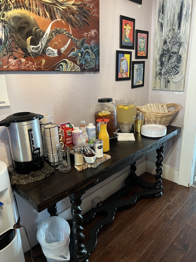 Cliff House Lodge Bed and Breakfast 45/72