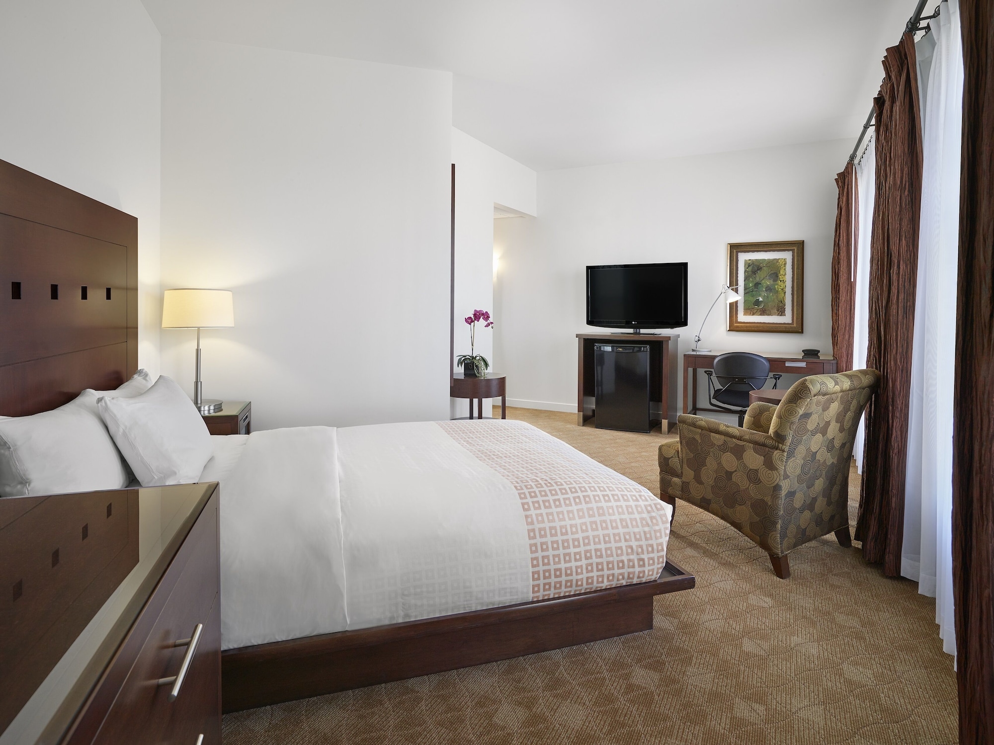 Deluxe, Double Bed