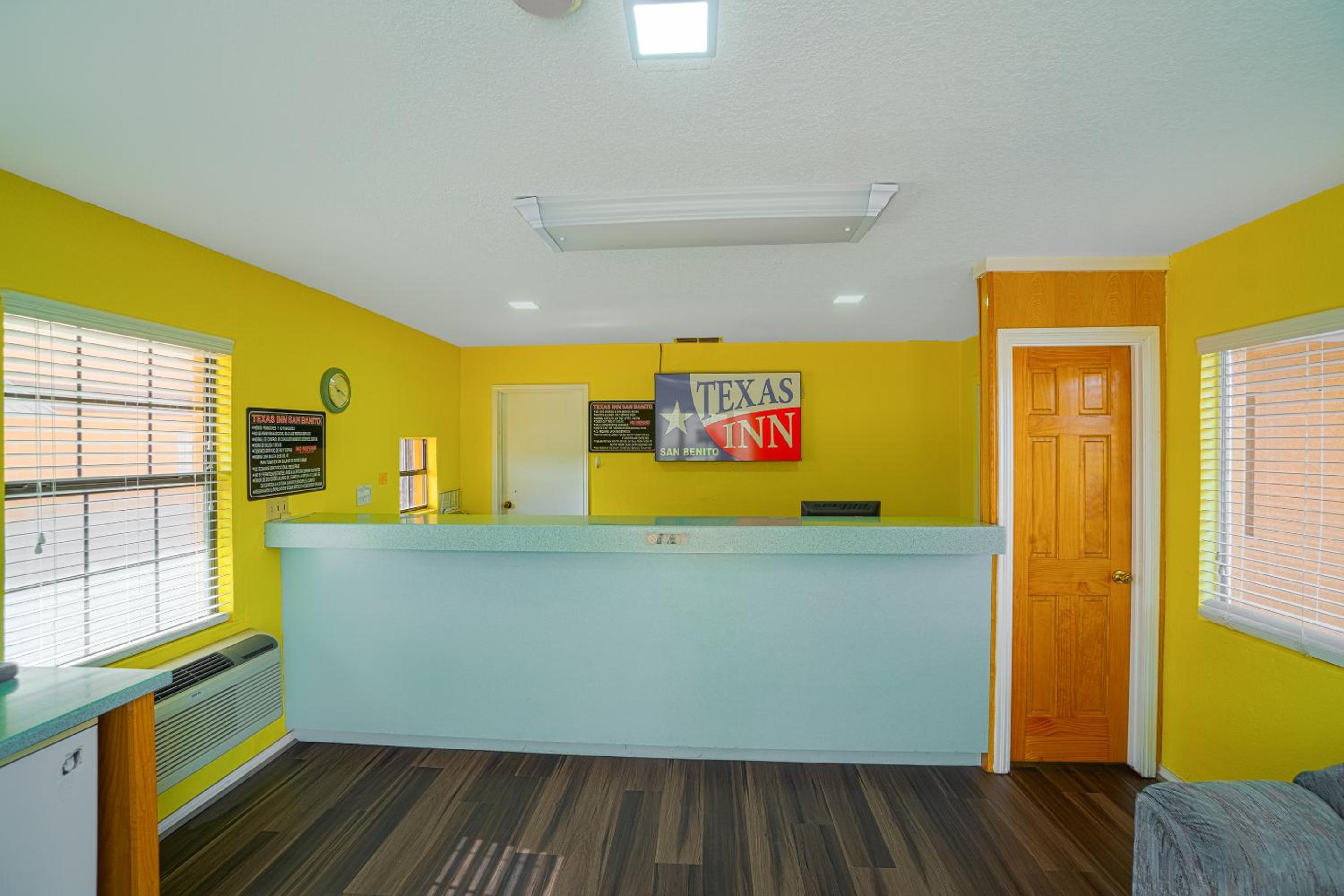 Executive Inn and Suites 8/50