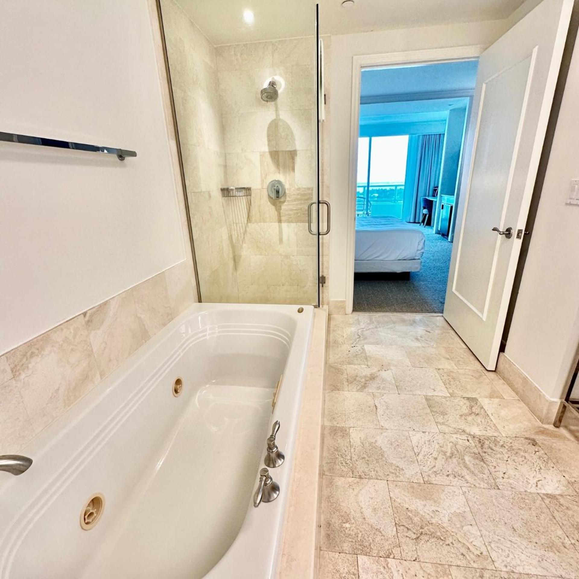 Fontainebleau Miami Beach,Tresor 38/38