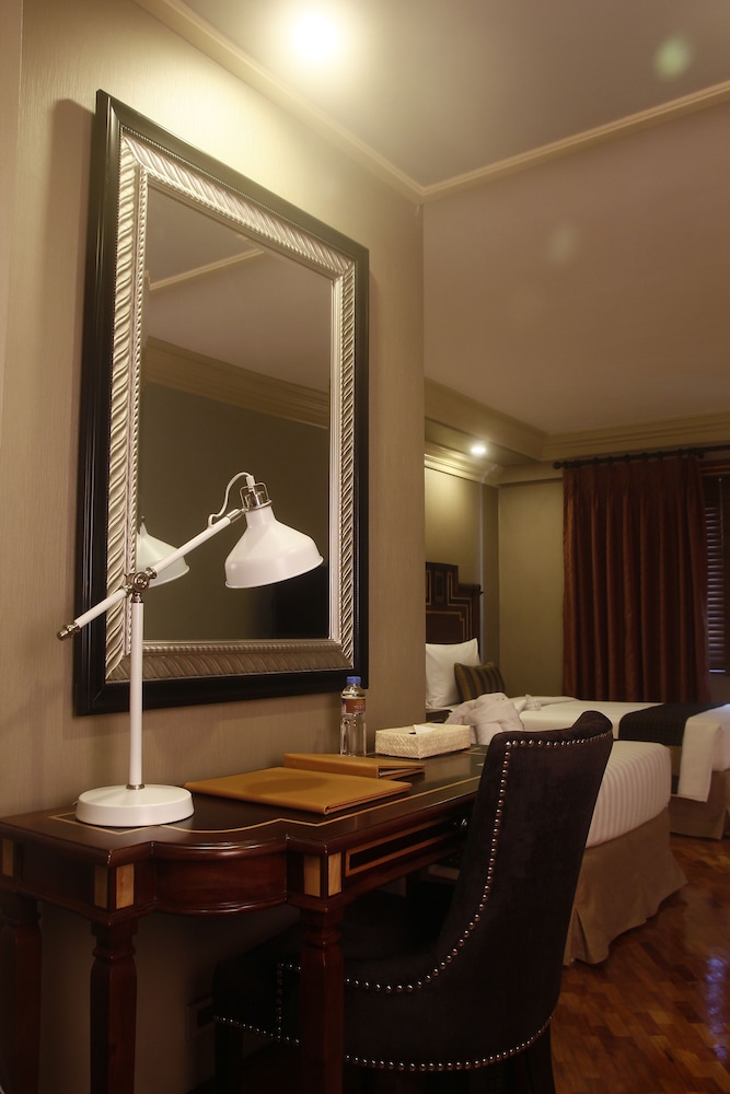 Herald Suites Polaris 33/49