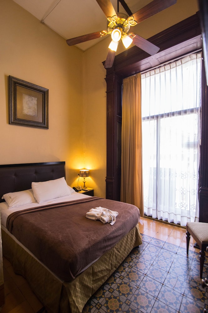 Gran Hotel de Merida 24/68