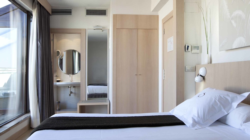Hotel Opera 27/56