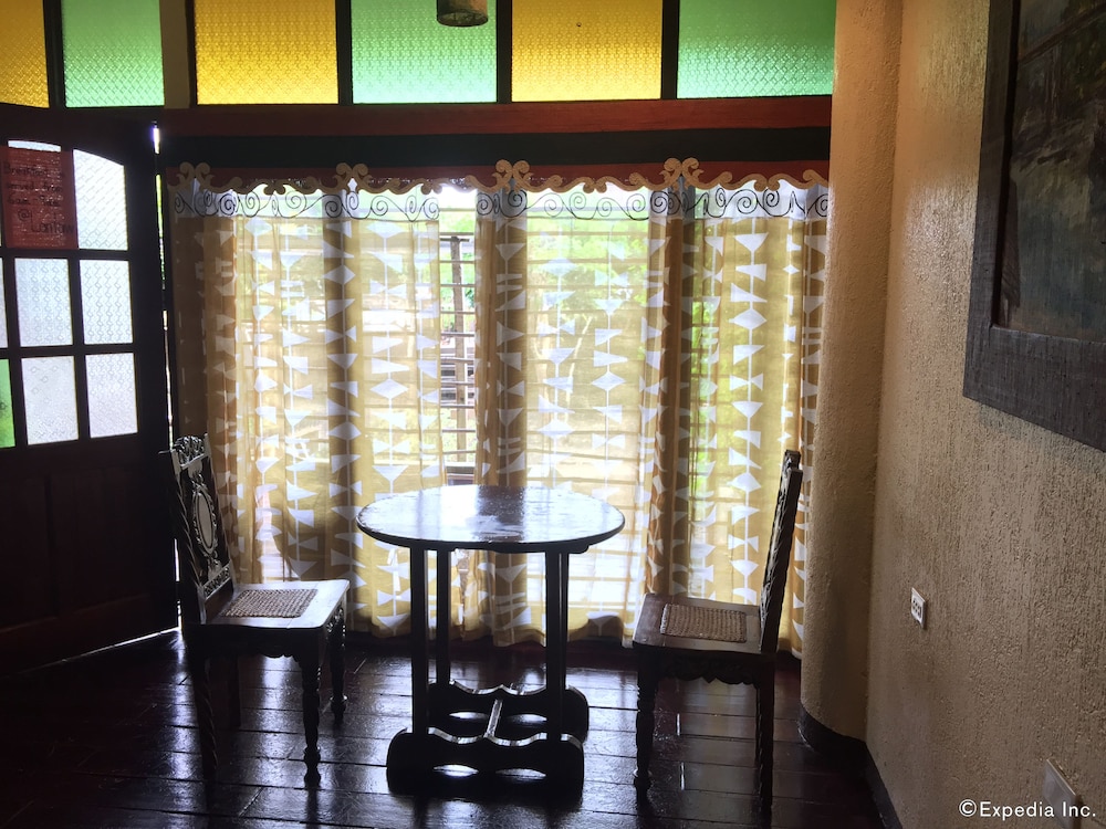 Bohol Bee Farm 10/75