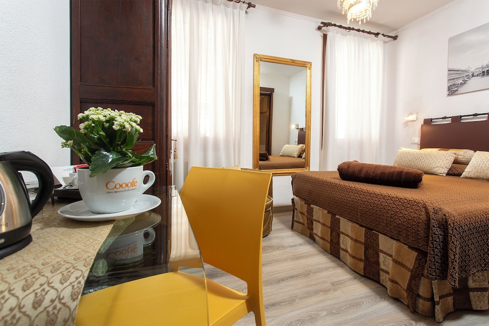 Albergo Marin 32/50