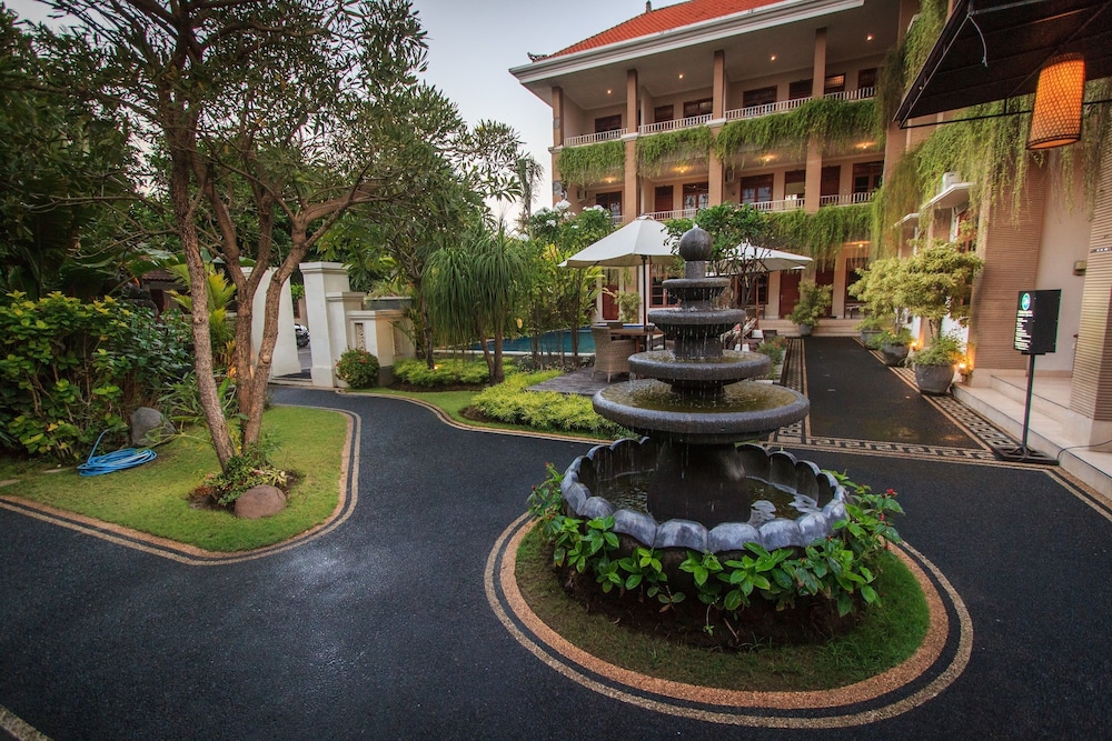 Pondok Anyar Inn 31/50