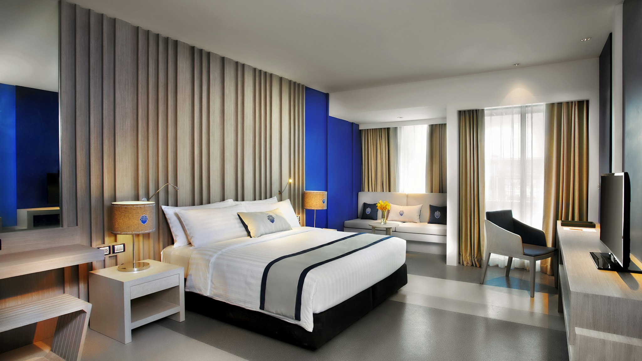 2 Bedrooms, Suite