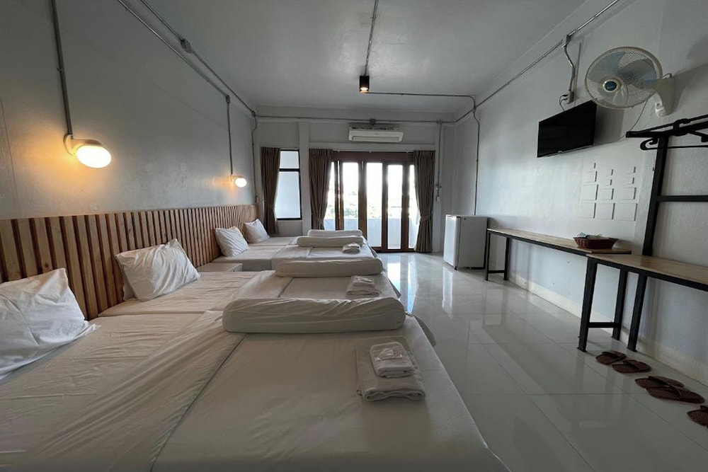Tch Boutique Hotel Hostel 15/50