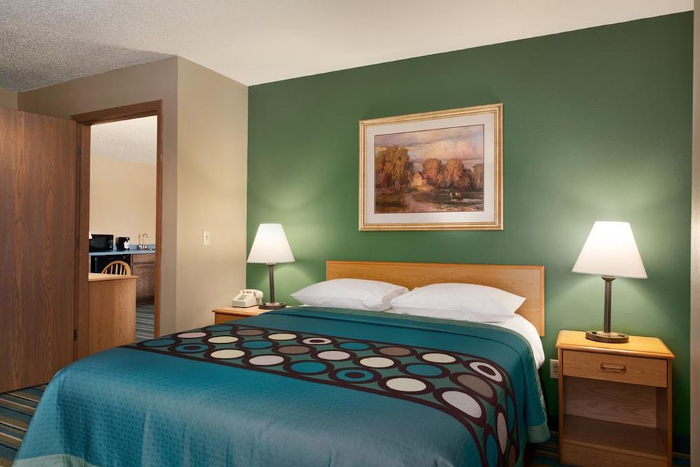 Asteria Inn and Suites 13/31