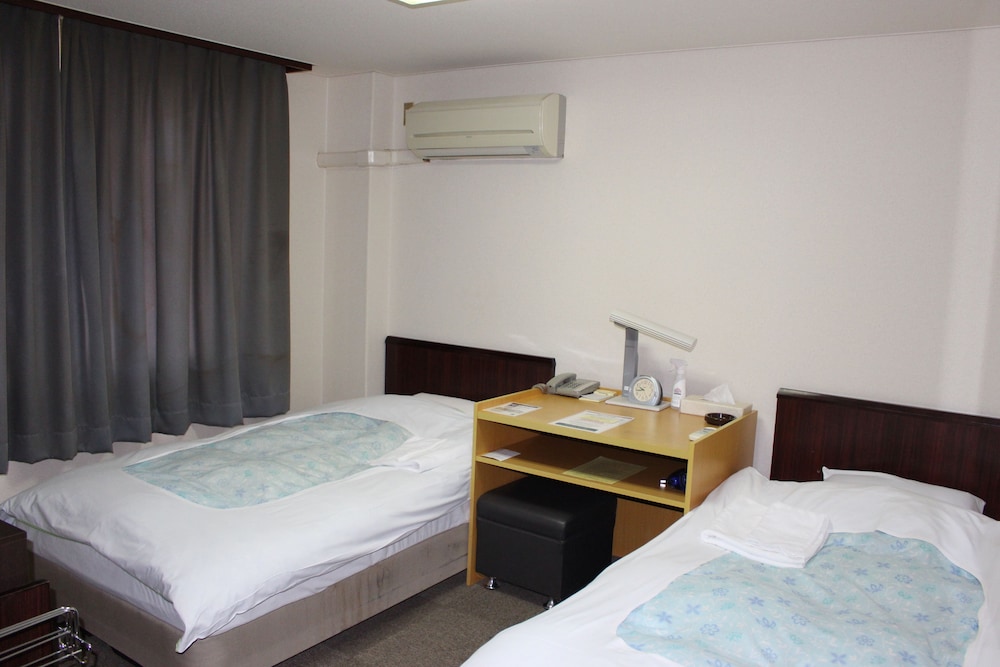Hotel Higashihiroshima Hills Saijyo 24/60