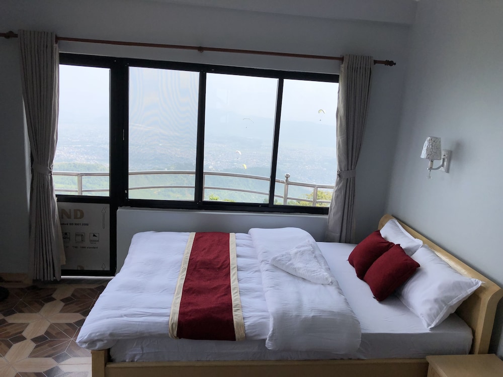 Hotel Pristine Himalaya 12/50