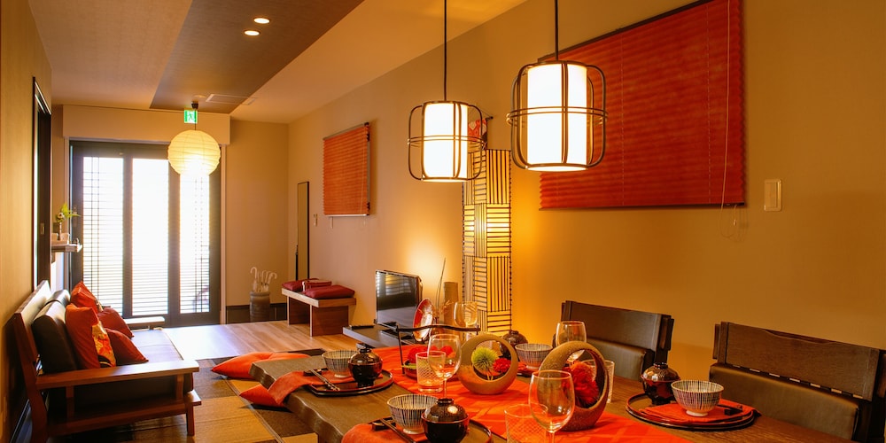Samurai House 18/24