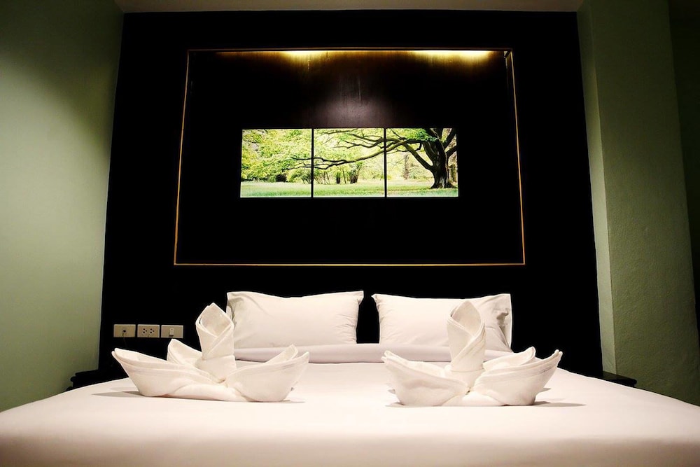 Metro Hotel & Spa 25/37