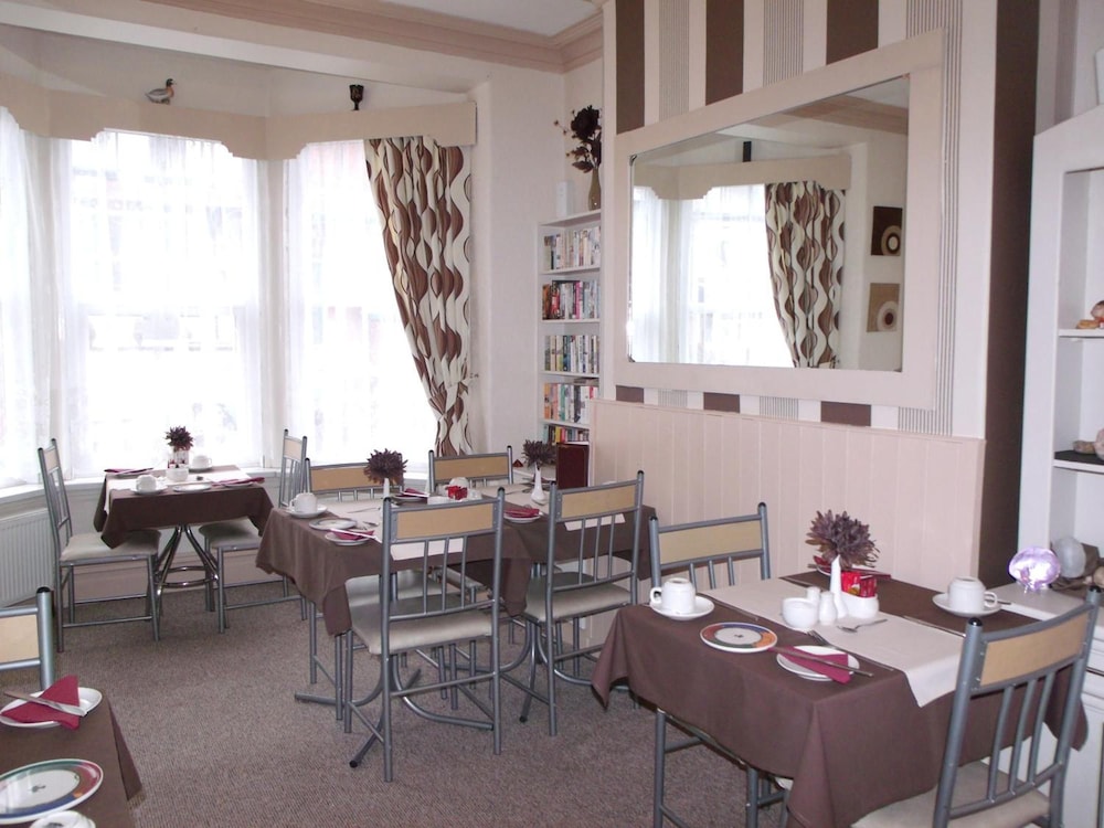 The Jasmine Guest House 27/41