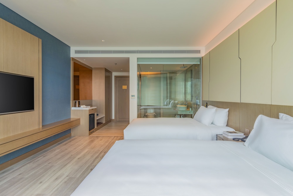 Awaken Danang Hotel 16/48