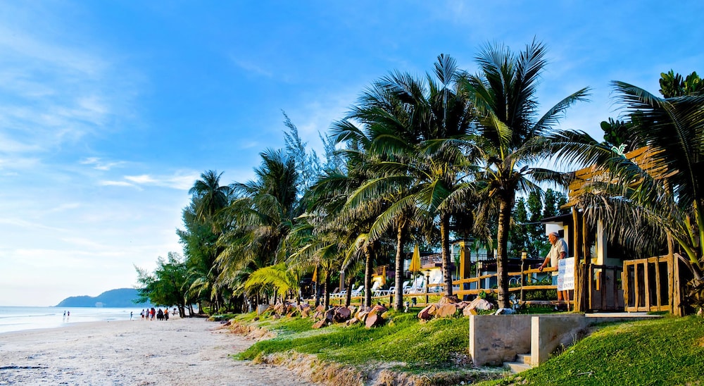 CHAOLAO CABANA RESORT 11/71