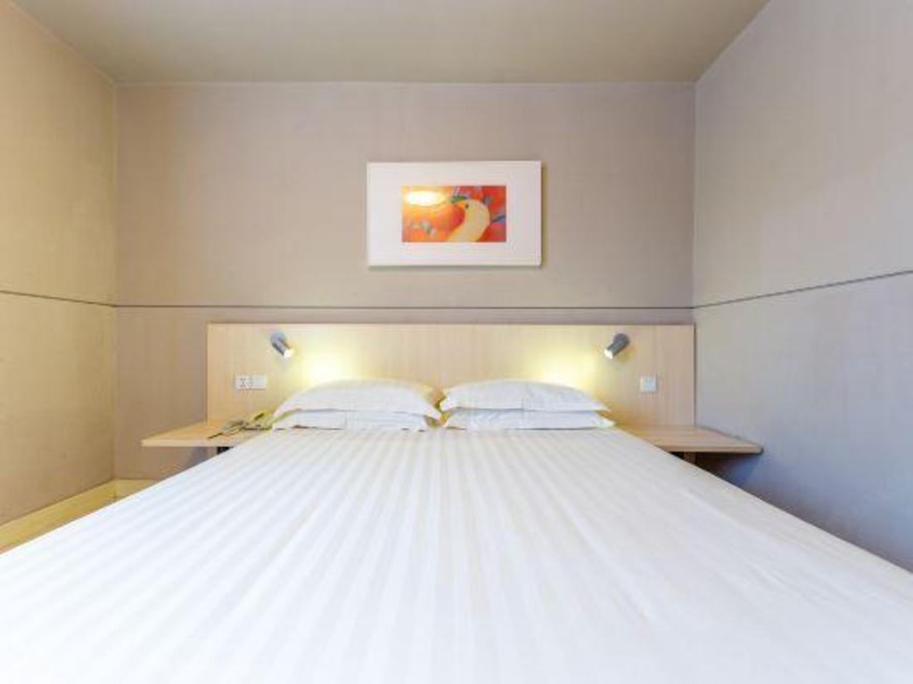 Jinjiang Inn (Xining Wanda Plaza) 14/49