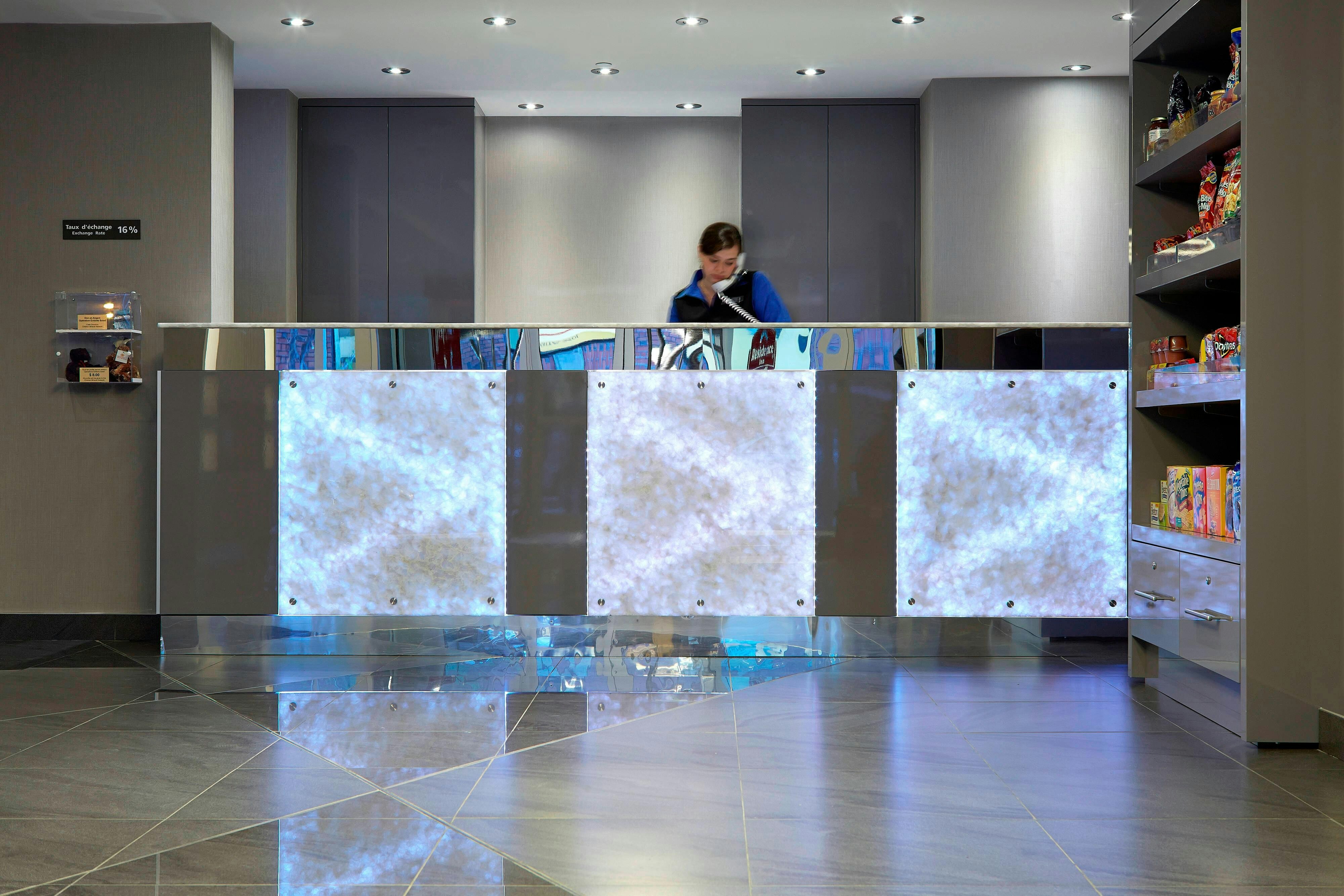 Lobby at Residence Inn Montreal Downtown, MONTREAL